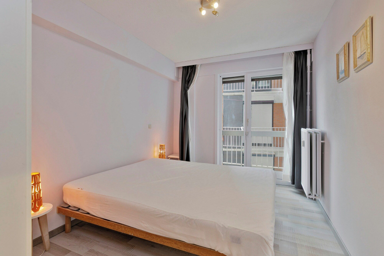 Room 5, Apartment in Blankenberge Near the Beach, West-Vlaanderen