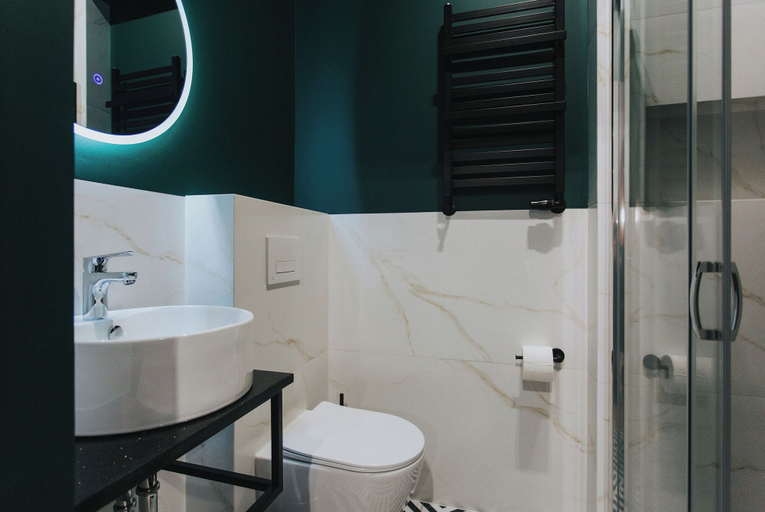 Bathroom 3