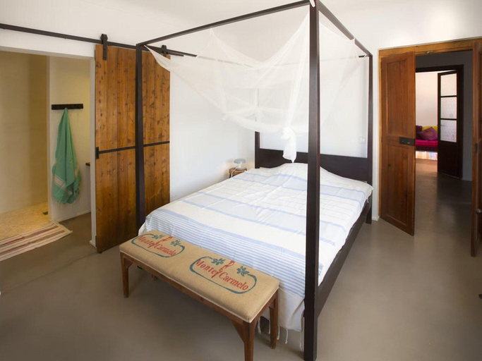 Room 3, Tranquil Villa With Private Pool, Baleares