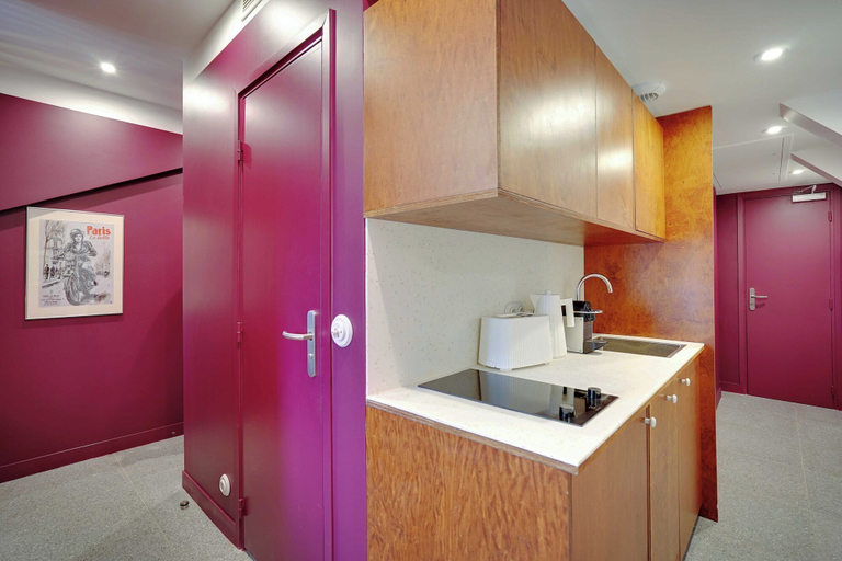 Private kitchen 3, Elegant Studio - 2P - Republique, Paris