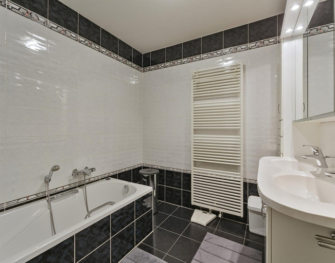 Bathroom 5, Apartment in Blankenberge Near Seafront, West-Vlaanderen