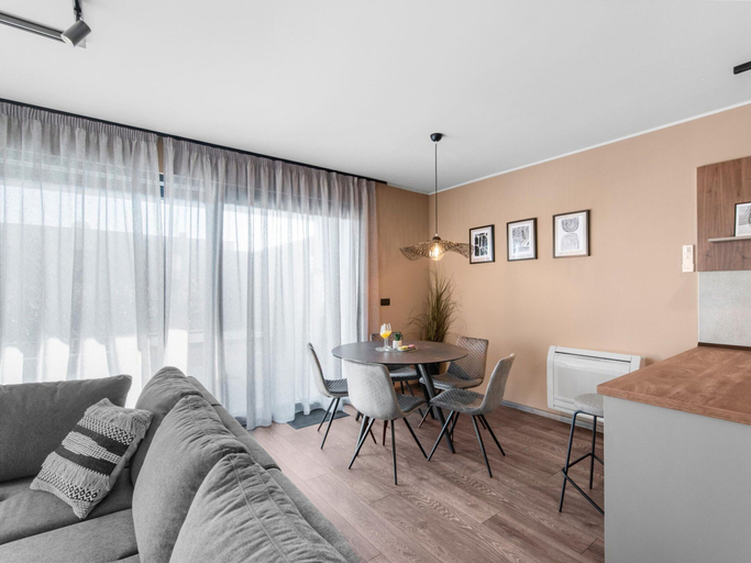 Living area 3, Apartment Near Beach With Pool, Brtonigla