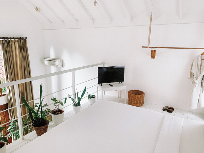 Bedroom 23