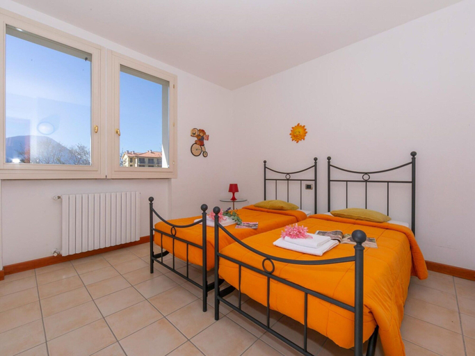 Bedroom 4, Apartment in Porlezza-formerly TUI Ferienhaus, Como