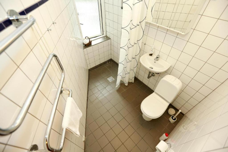 Bathroom 3, Hotel 9 sma hjem, Copenhagen