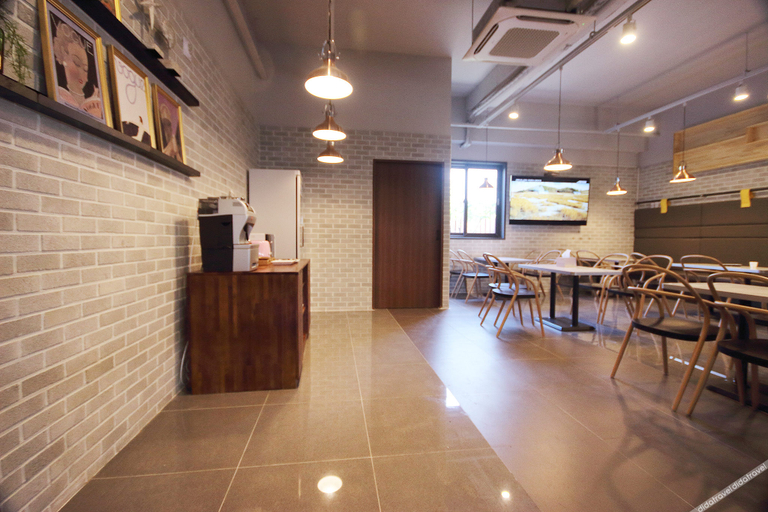 Food & Drinks 4, Ulsan Seongnamdong Brown Dot(울산 성남동 브라운도트), Jung