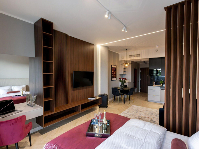 Room 3, Apartment in Szczecin With Pool and Jacuzzi, Szczecin