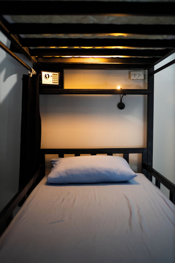 Bedroom 2, Bad Monkey Samui Hostel, Ko Samui