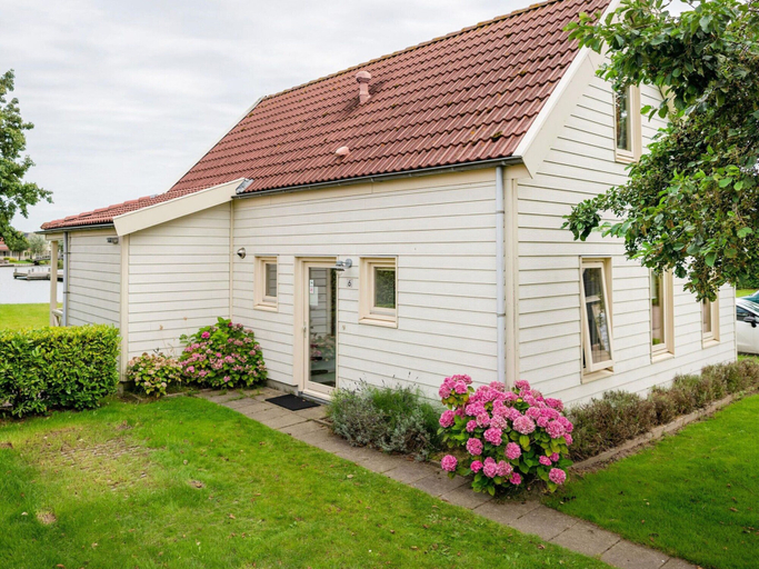 Exterior 3, Wheelchair-friendly Retreat, Bernisse