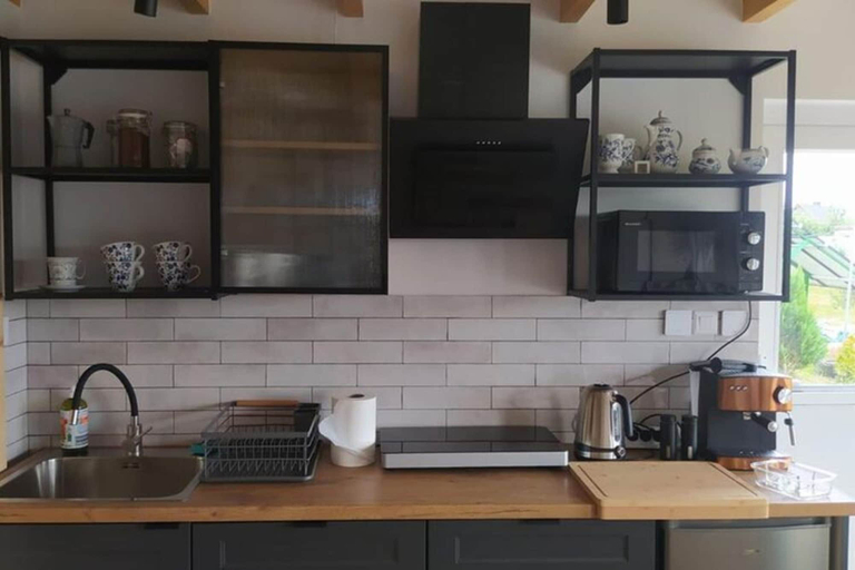 Private kitchen 5, Holiday Home, Sauna, Jacuzzi, air Conditioning, Koszalin