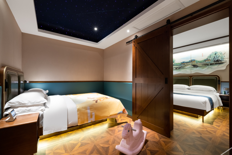 Bedroom 2, Nostalgia Hotel (West lake Hangzhou), Hangzhou