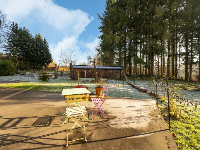 Garden, Stylish Retreat With Sauna, Luxembourg