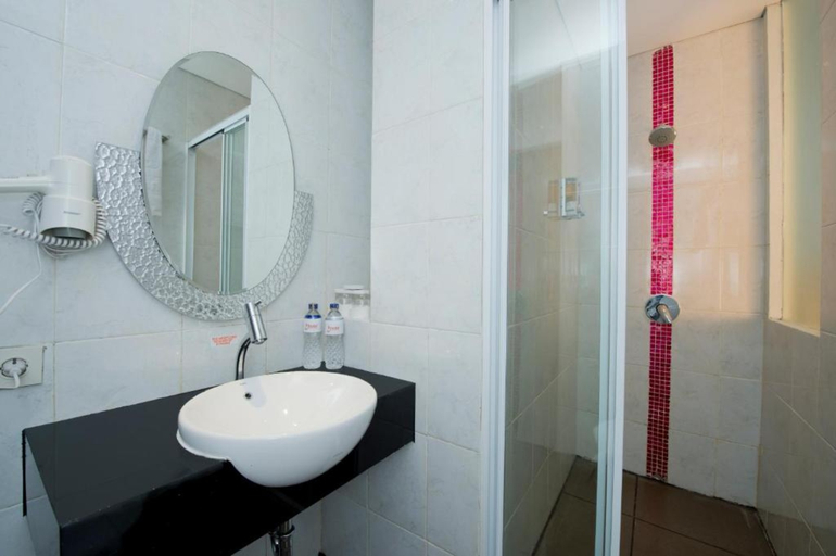 Bedroom 5, J Hotel Soekarno Hatta, Tangerang