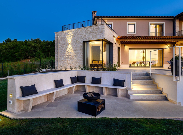 Exterior 3, Comfortable Villa With Central Heating, Vižinada
