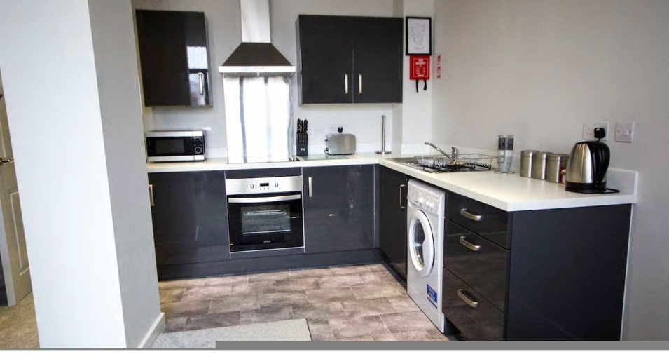 Others 4, Stayzo Self Catering Accommodation 3 -bradford UK, Bradford