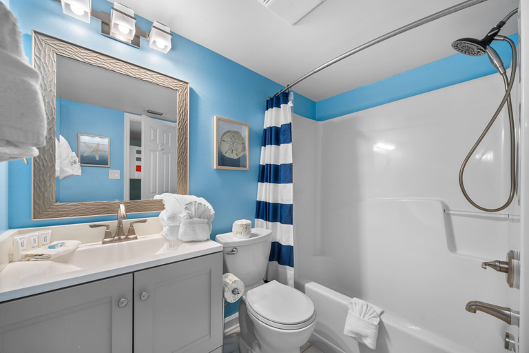 Bathroom 3, Clearwater 2d 2 Bedroom Condo, Baldwin