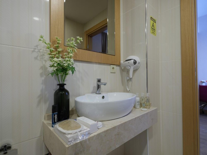 Bathroom 5, Merlin Hotel Istanbul, Bakırköy