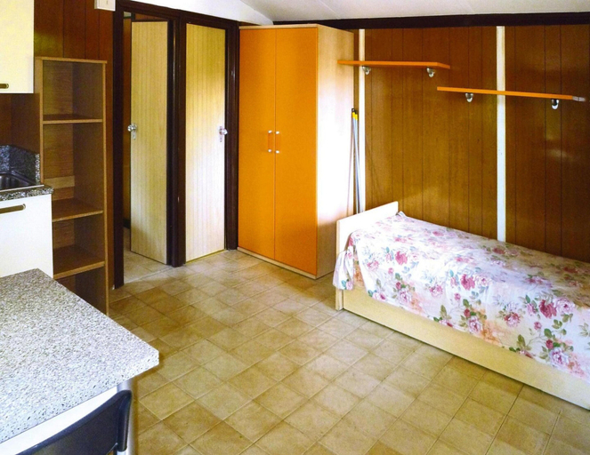Bedroom 3, Holiday Resort in Villanova D'albenga, Savona