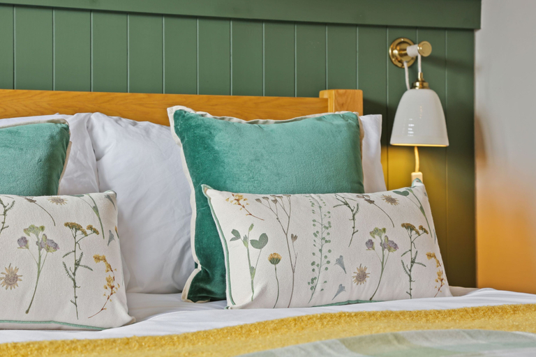 Room 4, Host Stay Foxglove Cottage, Derbyshire
