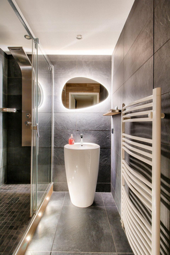 Bathroom 4, 123home- Suite & spa XL, Seine-et-Marne
