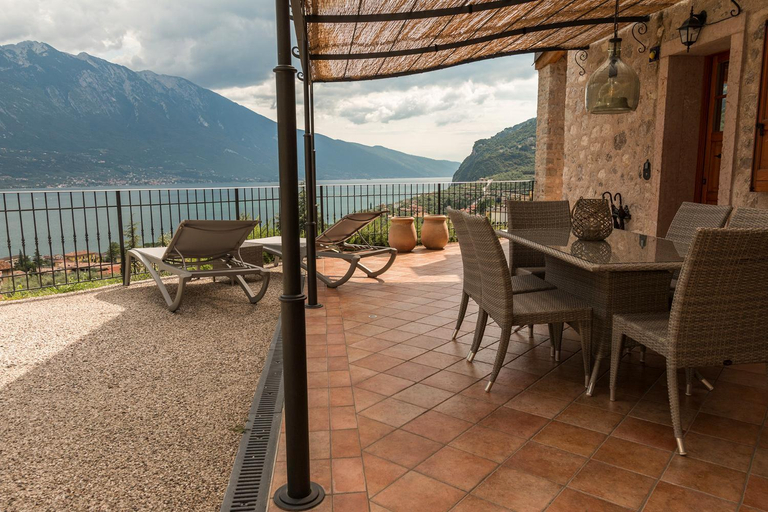 Others 5, Villa Limone, Brescia