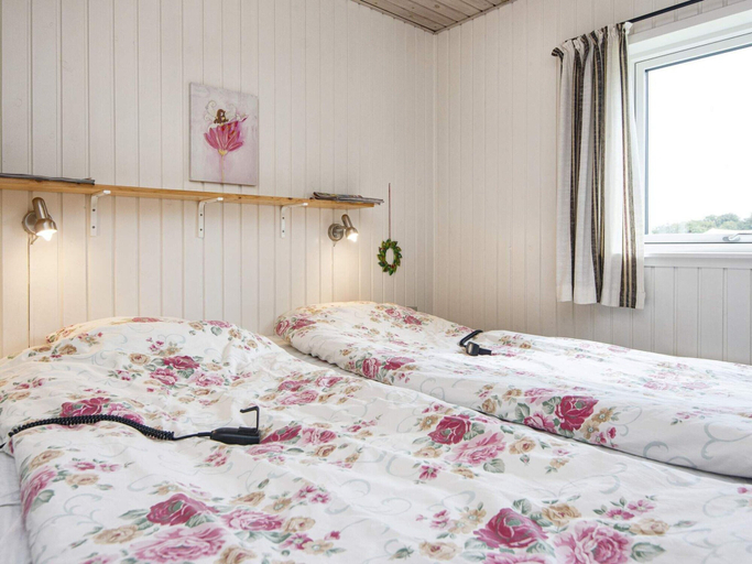 Bedroom 2, 4 Star Holiday Home in Hejls, Kolding