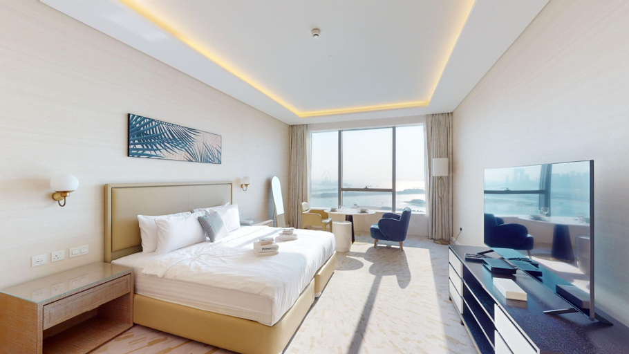 Room 4, Palm Jumeirah - Palm Tower T1 3317, Dubai