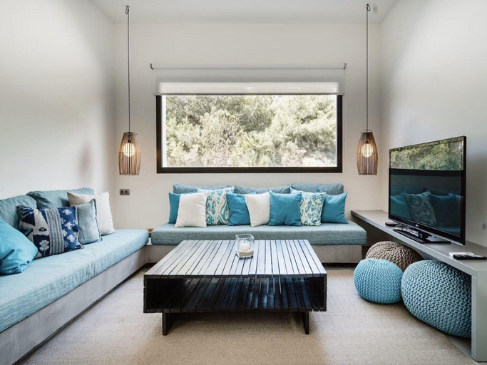 Living area 2, Modern Villa With Minimalistic Decor, Baleares