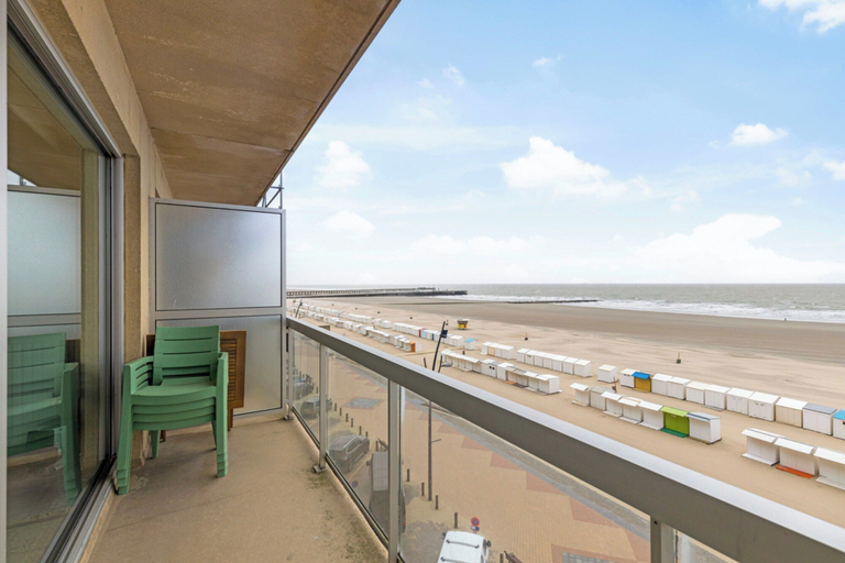 Property grounds 5, Apartment in Blankenberge With Sea Views, West-Vlaanderen