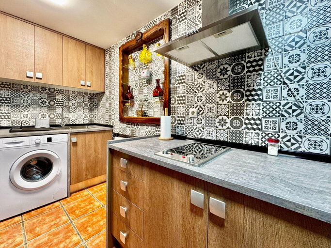 Private kitchen 5, Apartment in Galapagar With Private Terrace, Madrid