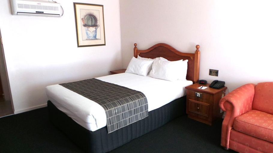 Bedroom 9
