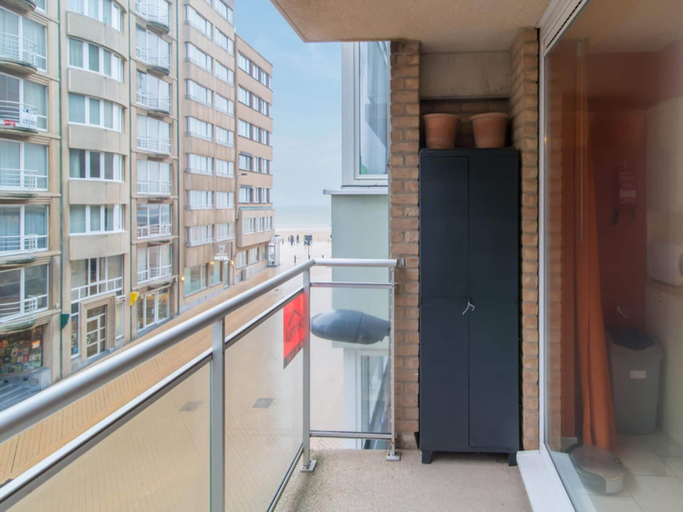 Balcony, Apartment in Ostend near Beach & Fort Napoleon, West-Vlaanderen