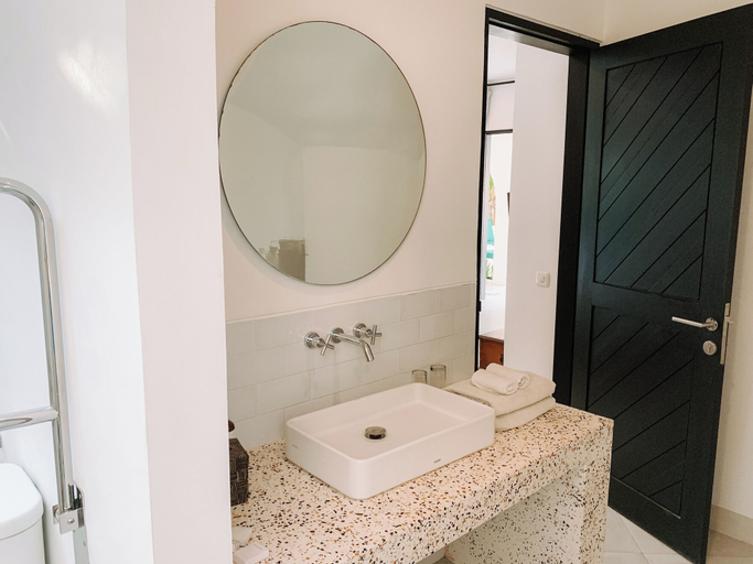 Bathroom 5