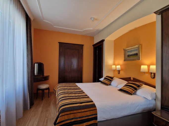 Bedroom 11
