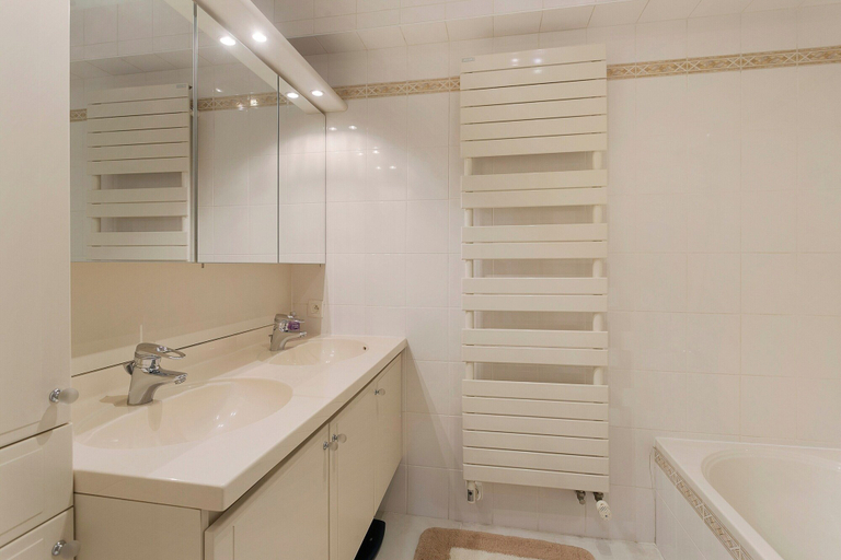 Bathroom 4, Seafront Apartment in Blankenberge, West-Vlaanderen