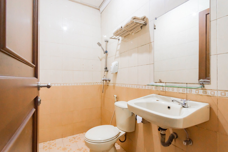 Bathroom 2