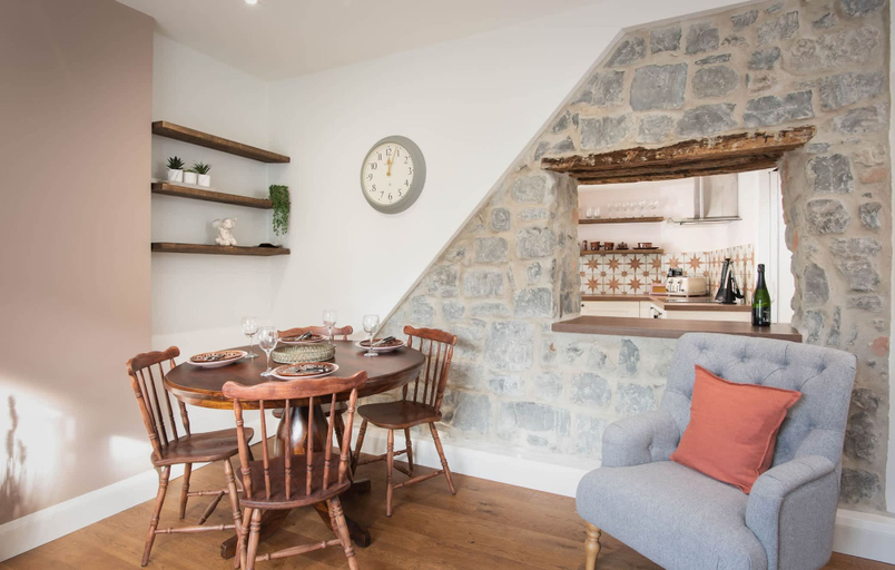 Room 4, Host Stay Baker s Loft, Dorset