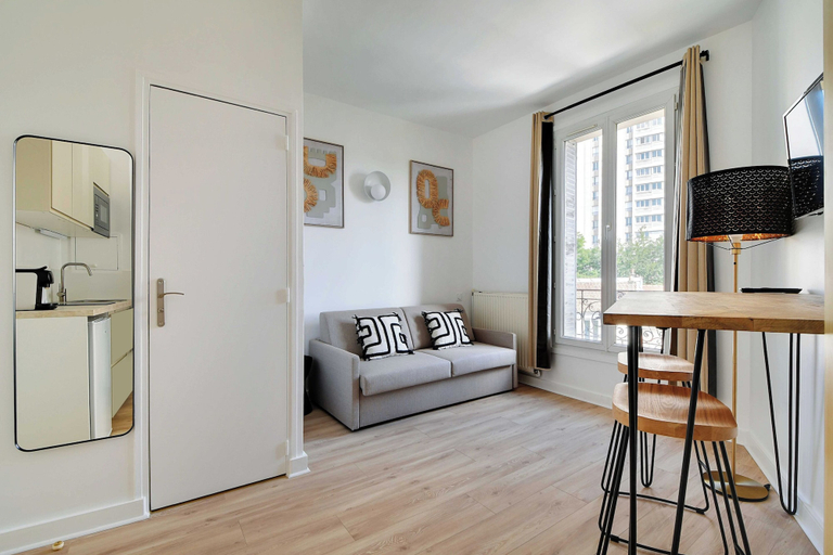 Living area 2, Pleasant Studio - 2P - Gateway to Paris/malakoff, Hauts-de-Seine