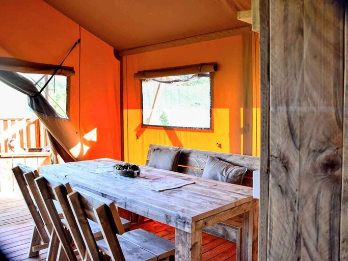 Living room 2, Luxury Tent on a Farm With Swimming Pool, Fermo