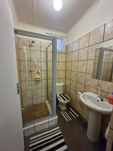 Others 3, Vegkop Gaste Huis - B&B, Amajuba