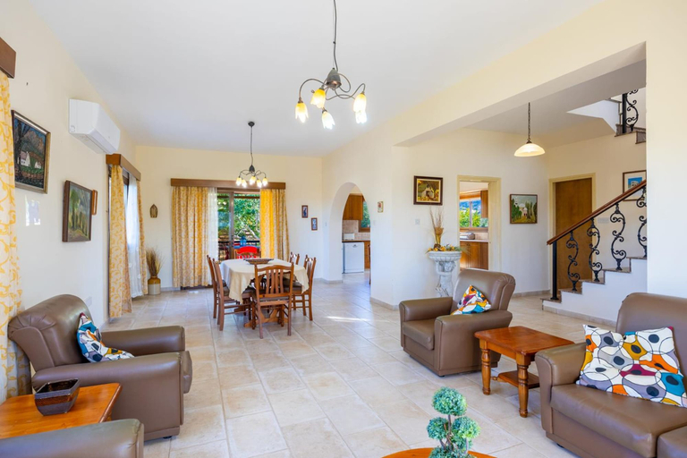Room 3, Villa Natasha in Peyia