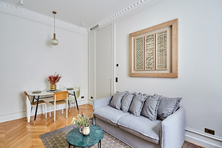 Living area 5, Magnificent Apartment Etoile, Paris