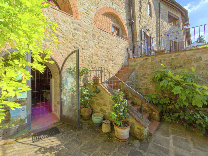 Exterior 4, Apartment in Tuscany With Pool & Garden, Florence