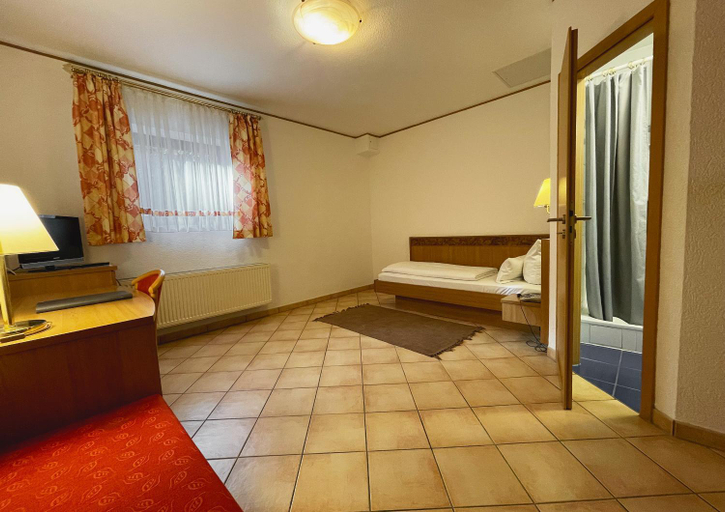 Bedroom 5