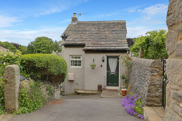 Room 3, Host Stay Foxglove Cottage, Derbyshire