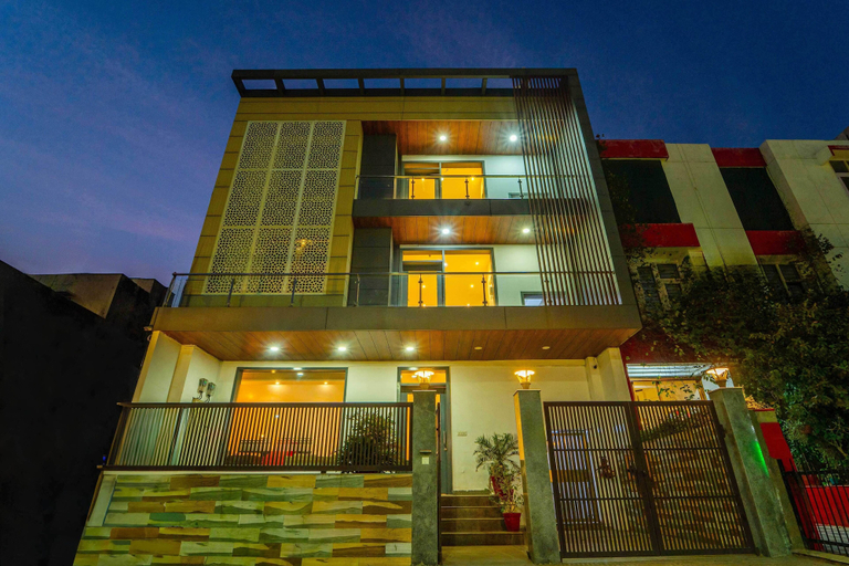 Exterior & Views 2, Treebo Luxury Stay Premium Inn, Gautam Buddha Nagar