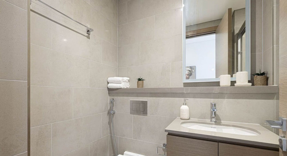 Room 2, Manzil - Lux 1BR Near Downtown With Skyline Views, Dubai