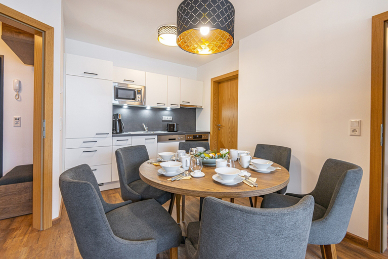 Private kitchen 4, Graceful Apartment in Salzburg With Balcony, Sankt Johann im Pongau