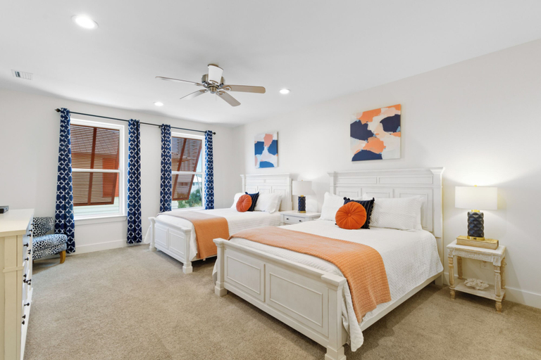 Bedroom 2, Drift Away, Baldwin