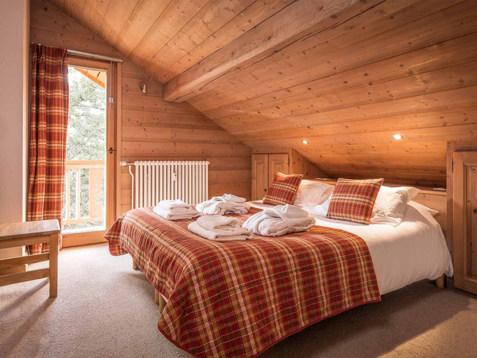 Bedroom 3, Quietly Located Chalets With Hammam, Savoie